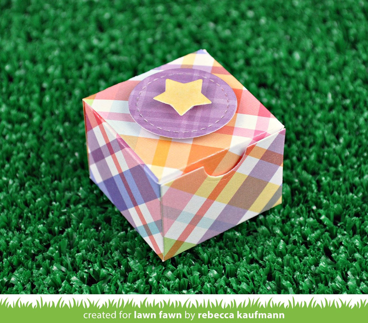tiny gift box